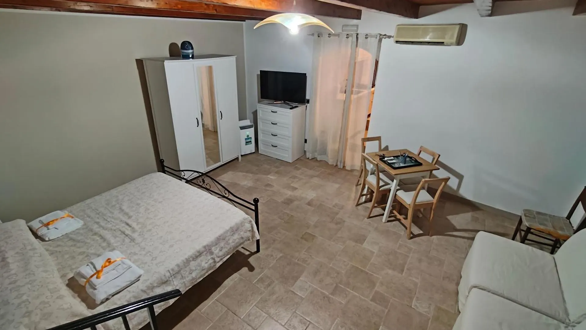 Apartament Casa Melina Bari